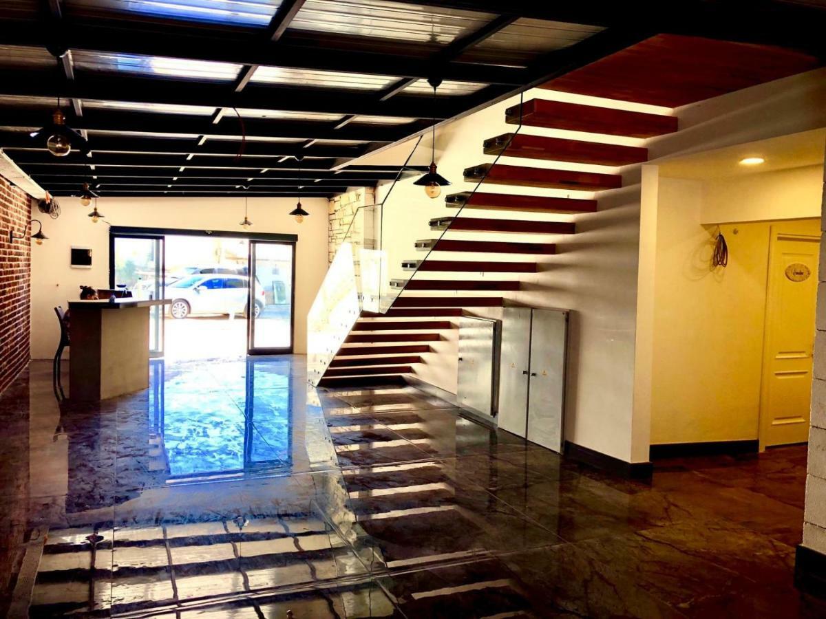 Victoria Hotel And Lounge Foça Dış mekan fotoğraf